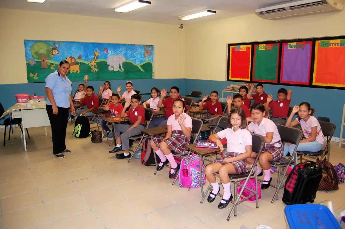 Actividad en Sheridan Bilingual School