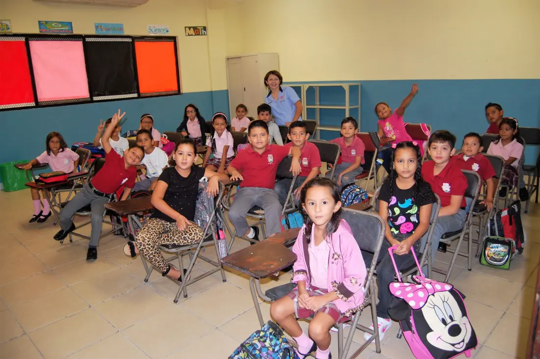 Actividad en Sheridan Bilingual School
